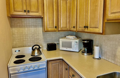 Hamilton Parish Apartment | Water Front property with great views, pool, use of Kayaks, & strong Wi-Fi.