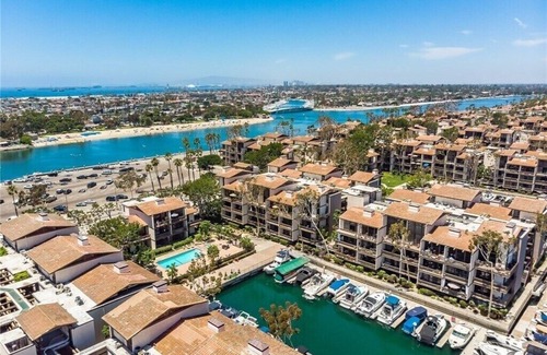 Marina Pacifica Apartment | Water Front