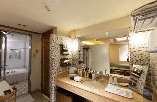 Midori Ward Hotel | Water Hotel Cy - Adults Only