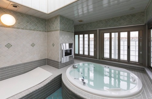Midori Ward Hotel | Water Hotel Cy - Adults Only