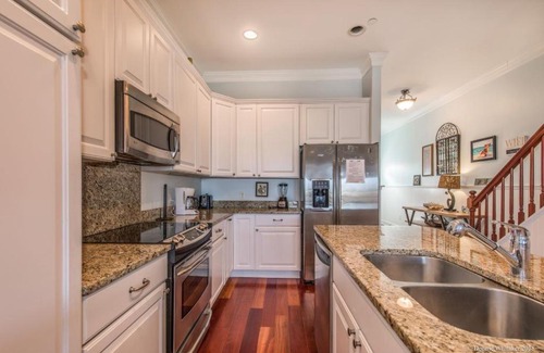 Waters Edge House | Water's Edge 088 - My Blue Heaven Home