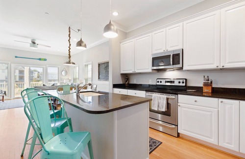 Waters Edge House | Water's Edge 91 - Folly Charm - Pool