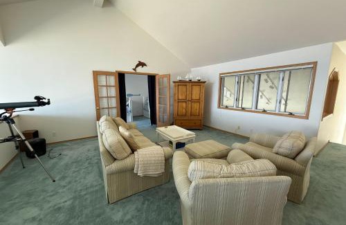 Greenbank House | Water's Edge at Dines Point