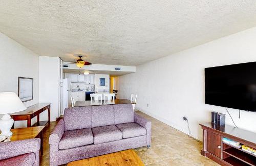 Garden City Apartment | Water's Edge Resort 1002