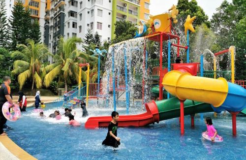 Malacca City Apartment | Water Themepark Resort Melaka Free WiFi Suites