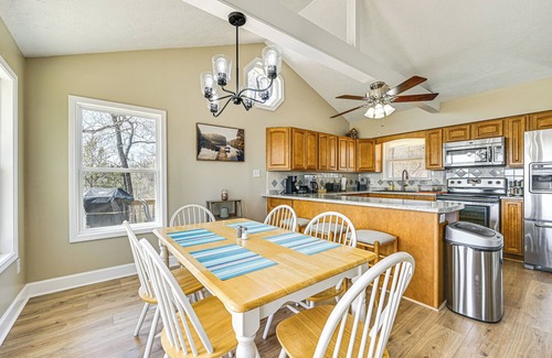 Albany House | Water-View Deck: Home on Dale Hollow Lake