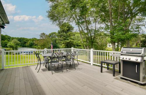 Mashpee House | Water-View Duplex with Sunroom and Decks in Mashpee!