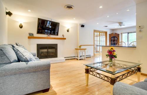 Mashpee House | Water-View Duplex with Sunroom and Decks in Mashpee!