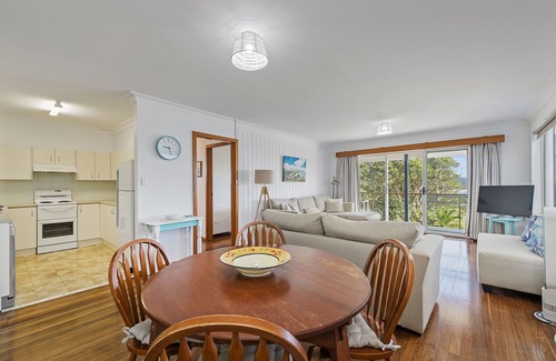 Crescent Head House | WATER VIEWS ACROSS THE FAIRWAY