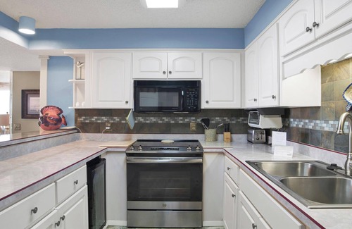 Gulf Shores Condo | Water Views + Indoor Pool!