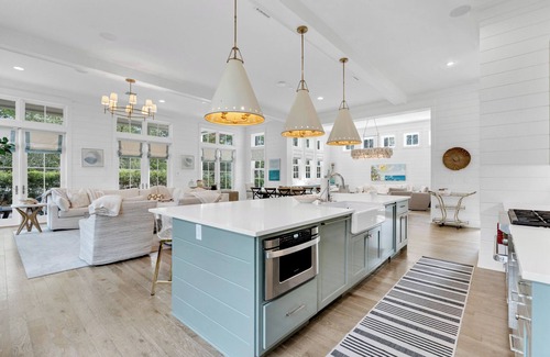 Wiregrass Meadows House | WaterColor- Located in the Premier Lake District