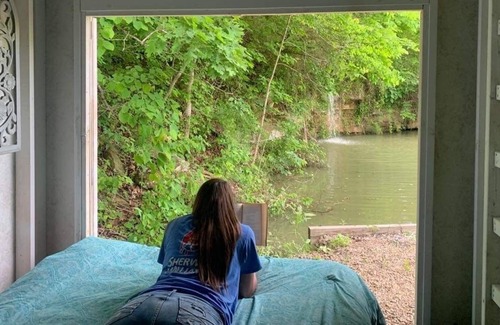 Rush Cabin | Waterfall Cabin utv/jetski rentals