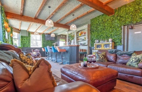 Coelbren Apartment | Waterfall Country Escape, Brecon Beacons Sleeps 19