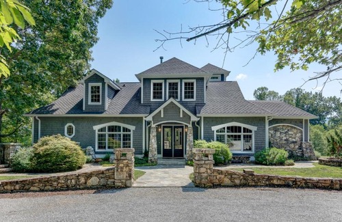 Fletcher House | Waterfall Manor Home
