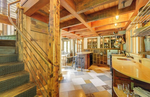 Cullowhee Cottage | Waterfall Views - 'blue Ghost' Cabin in Cullowhee!