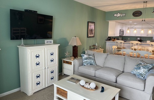 Crisfield Condo | Waterfront 3 bedroom condo. Fall and oysters are here!