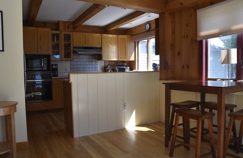 Trenton House | Waterfront 4-BR home. Sunrise and amazing views of Acadia. Book 2026 now!