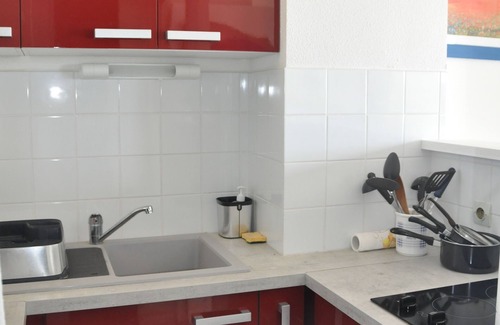 Narbonne-Plage Apartment | Waterfront, 58 m² air-conditioned apartment with double balcony