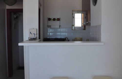 Narbonne-Plage Apartment | Waterfront, 58 m² air-conditioned apartment with double balcony