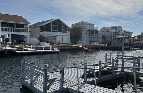 Hudson Beach Estates House | Waterfront adjacent to the Gulf of Mexico