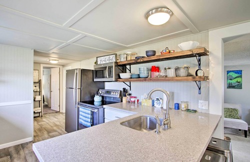 Anderson Island House | Waterfront Anderson Island Home w/Kayaks
