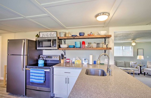 Anderson Island House | Waterfront Anderson Island Home w/Kayaks