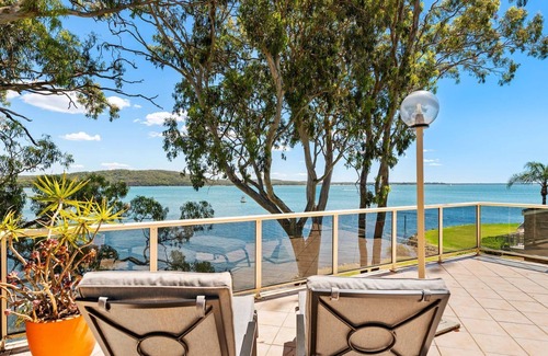 Soldiers Point Apartment | Waterfront Apartment - Soldiers Point