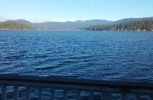 Newman Lake House | Waterfront beach cottage! Sandy beach, fish from deck, 3 kayaks, 2 standup PB