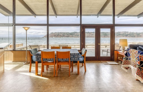 Clinton House | Waterfront beach house w/ a furnished patio & breathtaking views of the bay!