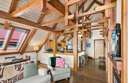 Ucluelet Condo | Waterfront - Black Rock Landing
