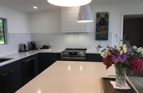 Cape Breton Regional Municipality House | Waterfront Bras D'or Lakehouse 3bdrm/2bath 20 minutes to Sydney