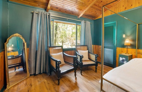 Karnack Cabin | Waterfront cabin w/ private dock & 2 kayaks | Kid friendly w/ many amenities
