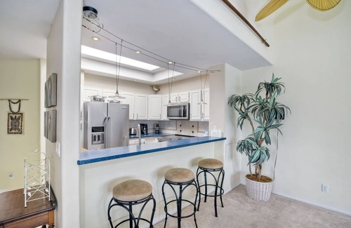 Carlsbad Village Condo | Waterfront Carlsbad condo, stunning views!