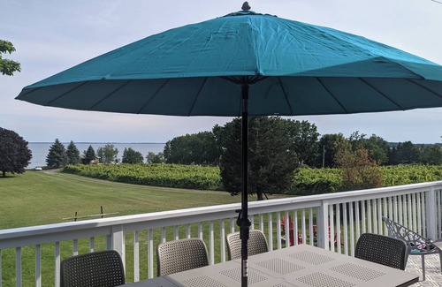 Waupoos House | Waterfront, Cider & Wineries oh my!