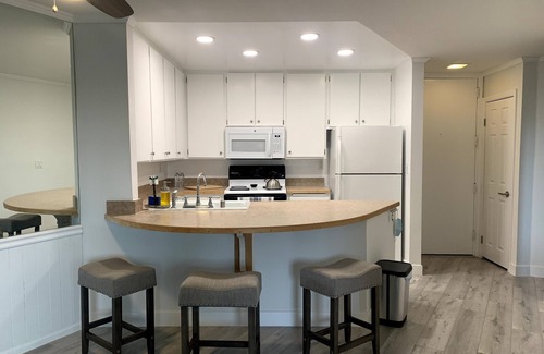 Hollywood Condo | Waterfront Condo in Channel Islands Harbor. Perfect Destination for Any Traveler!