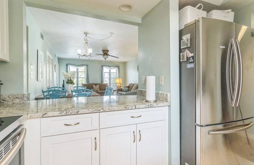 Punta Gorda Apartment | Waterfront Condo l Dock & Near Fisherman’s Village