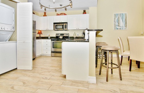 Madeira Beach Condo | Waterfront condo with marina views - walk to John’s Pass