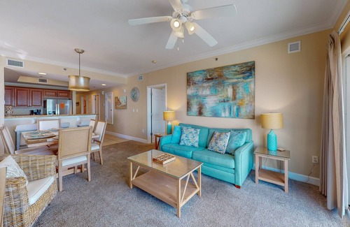 Gulf Shores Condo | Waterfront condo w/swim through indoor/outdoor community pools, hot tub & sauna