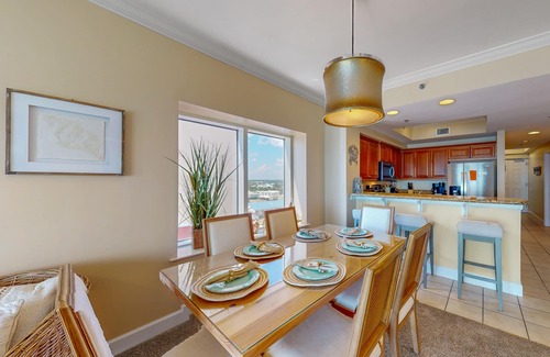 Gulf Shores Condo | Waterfront condo w/swim through indoor/outdoor community pools, hot tub & sauna