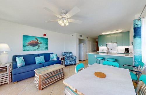 Orange Beach Condo | Waterfront condo with amazing balcony views, W/D, & indoor/outdoor pool