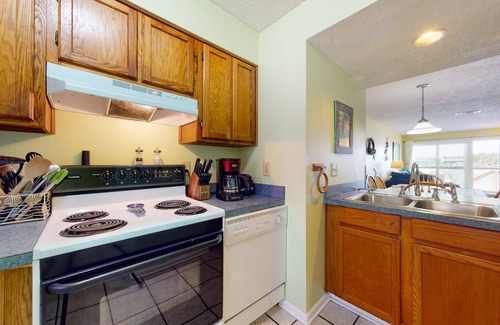 Folly Beach Condo | Waterfront condo with covered deck, amazing view, pool, & tennis courts