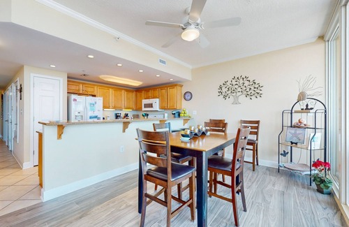 Gulf Shores Condo | Waterfront condo with pool, piers & breathtaking balcony views