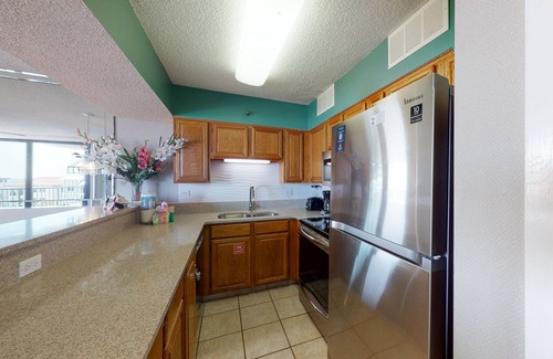 Miramar Beach Condo | Waterfront corner condo w/shared pool, pool spa, fitness room, & beach service