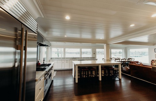 Branford Cottage | Waterfront Cottage in Branford