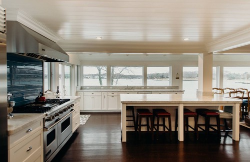 Branford Cottage | Waterfront Cottage in Branford