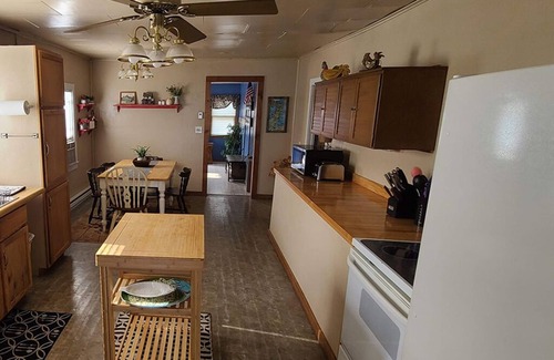 Gills Rock Cottage | Waterfront Cottage Nestled in Picturesque Setting, Gills Rock