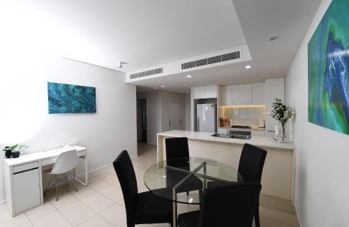 Darwin City Centre Apartment | WATERFRONT DARWIN TROPICAL GEM