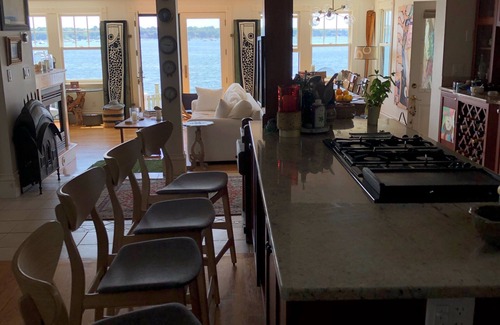 Salem House | Waterfront Downtown Salem Home in Historic New England - 35 minutes to Boston