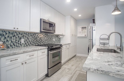 Marathon Condo | Waterfront Dream Condo with Panoramic Views, Near Vaca Cut