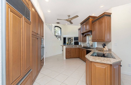Punta Gorda House | Waterfront Elegance in Punta Gorda Isles